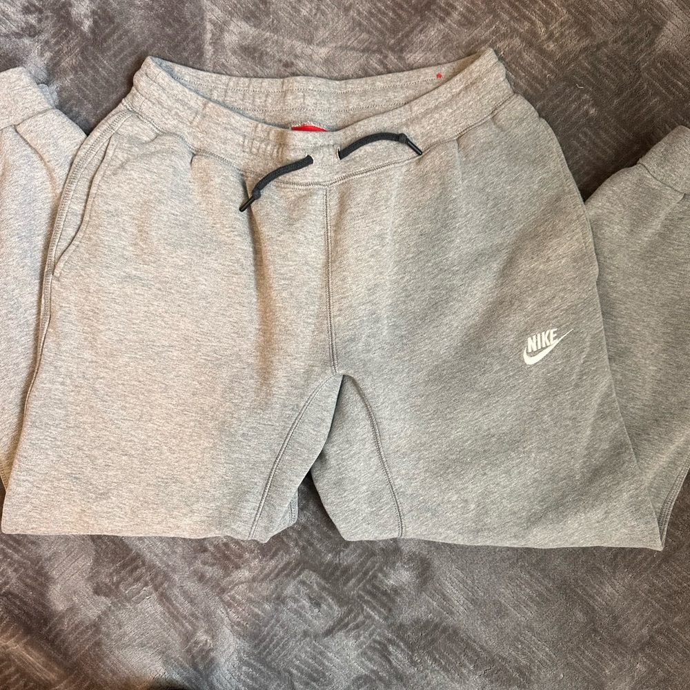 Nike Light Gray Sweatpants with Red Tag